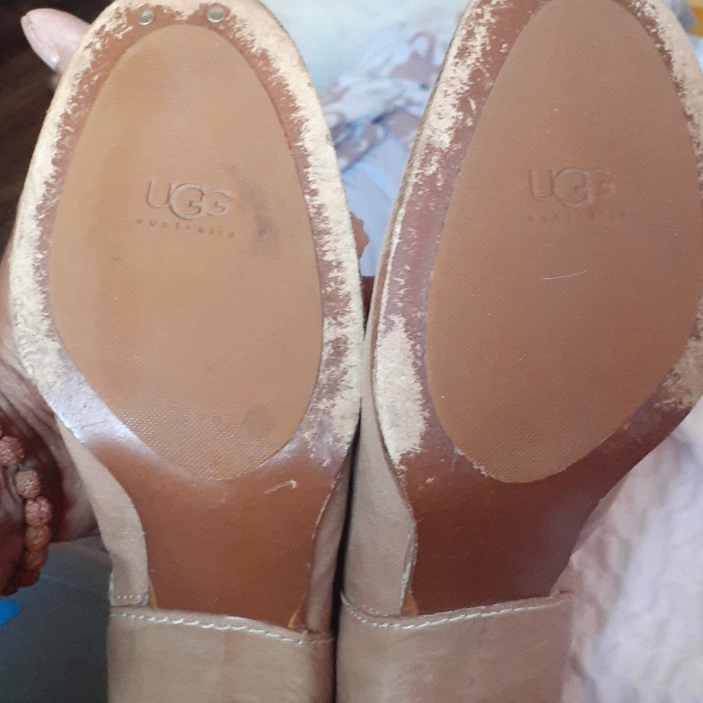 Vintage Uggs Australia heeled boots